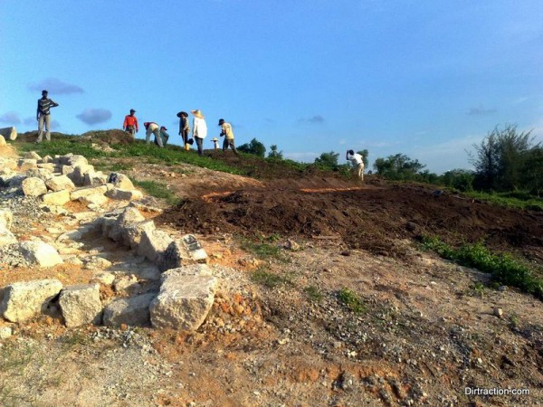 bobcat assisted trailbuild, we are fast!