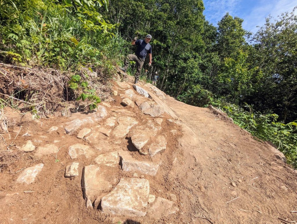 Hirafu Construction RockWork Options